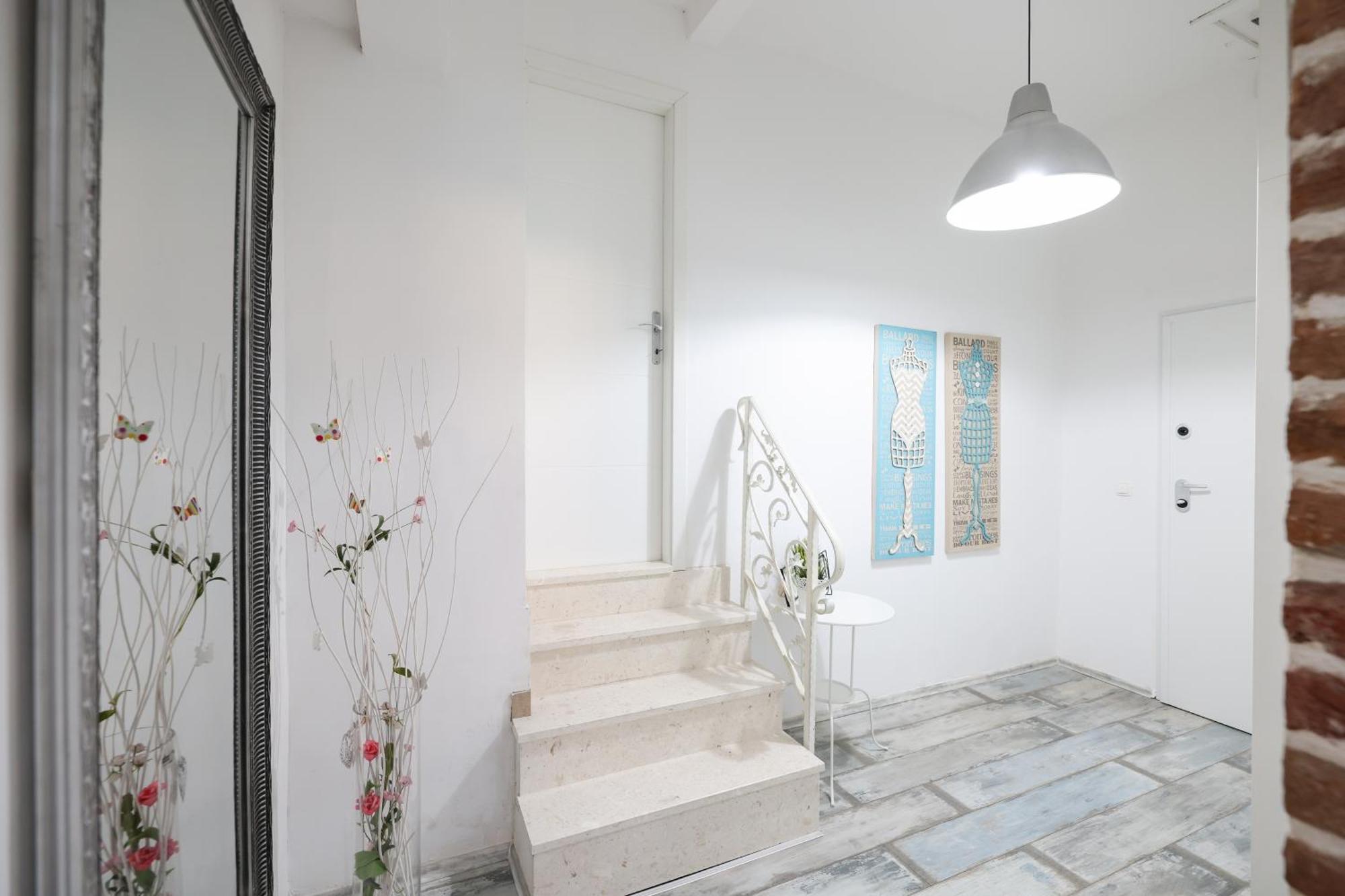 Blue Ivy Apartment *